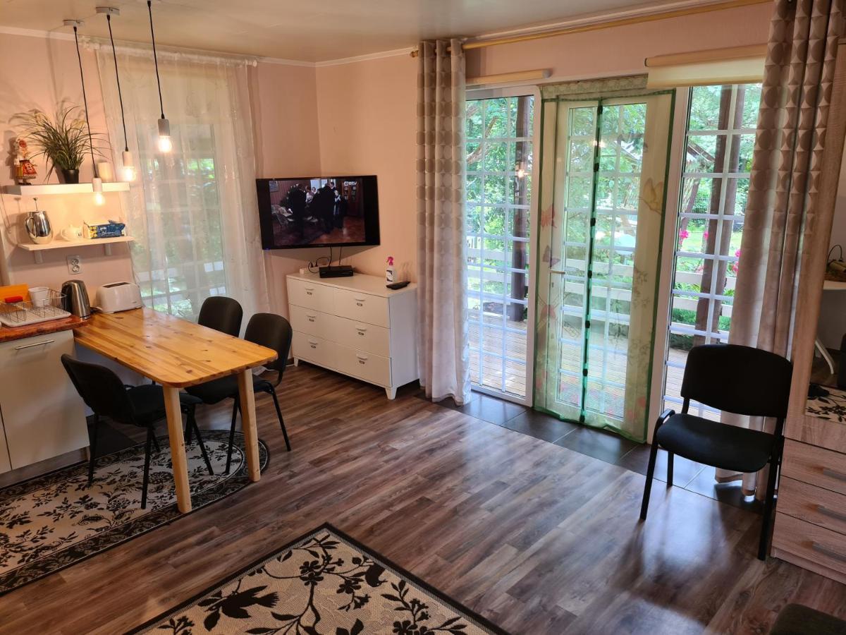 Mustvee Creek Cottage Екстер'єр фото